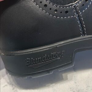 Blundstone Women’s Black Chelsea Booties